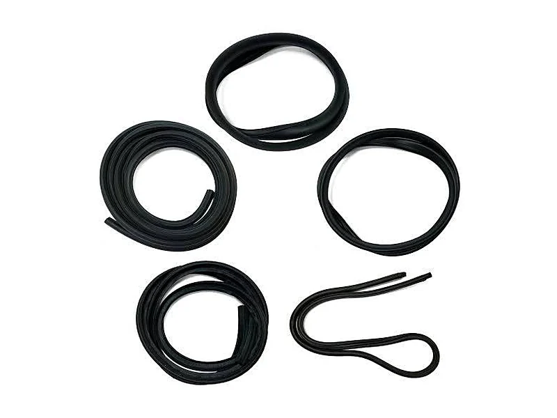 Trim, weatherstrips & exterior moulding